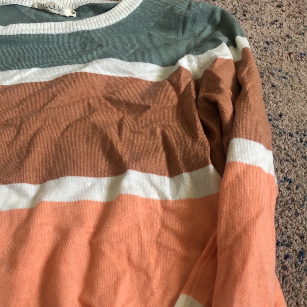 Color block sweater - Picture 3 of 3
